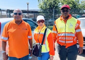 Joburg MMC for Road and Transport, Kenny Kunene, joins Ward 7 Cllr, Lois Simonse, and JRA officials to launch Operation Restore (Image: Viki Stuurman)
